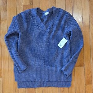 SO Women's Matte purple V-Neck Sweater XS oversized